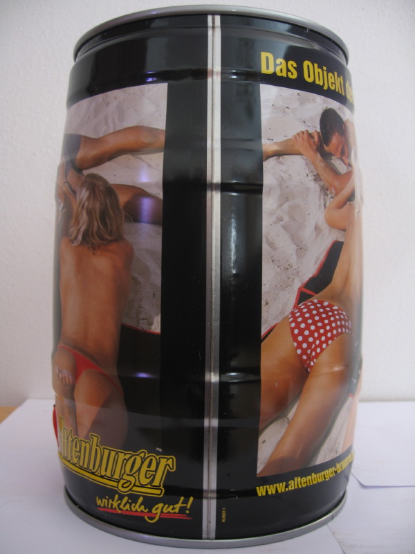 Altenburger three girls and one man by the sea 