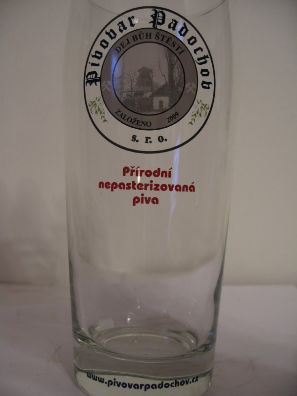 Pivovar Padochov přírodní nepasterizovaná piva www.pivovarpadochov.cz (0,3L) Willi