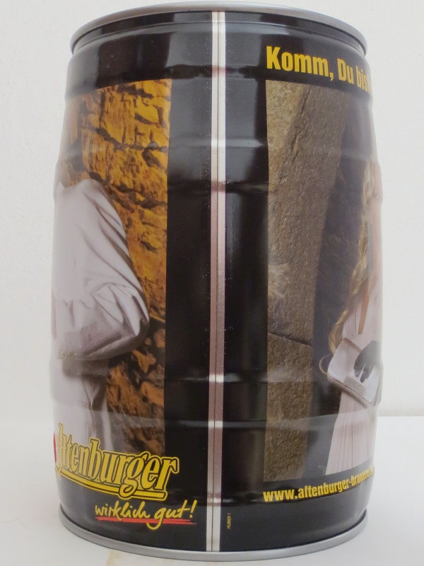 Altenburger girl with man smoke cheroot