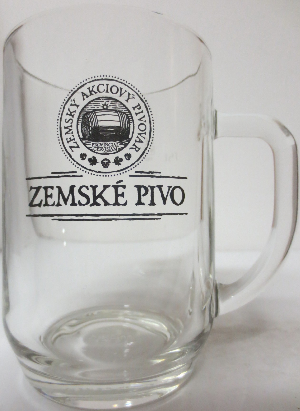 ZEMSKÉ PIVO ZEMSKÝ AKCIOVÝ PIVOVAR (0,5L) Bohemia