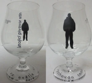létající pivovar stín (0,5L)