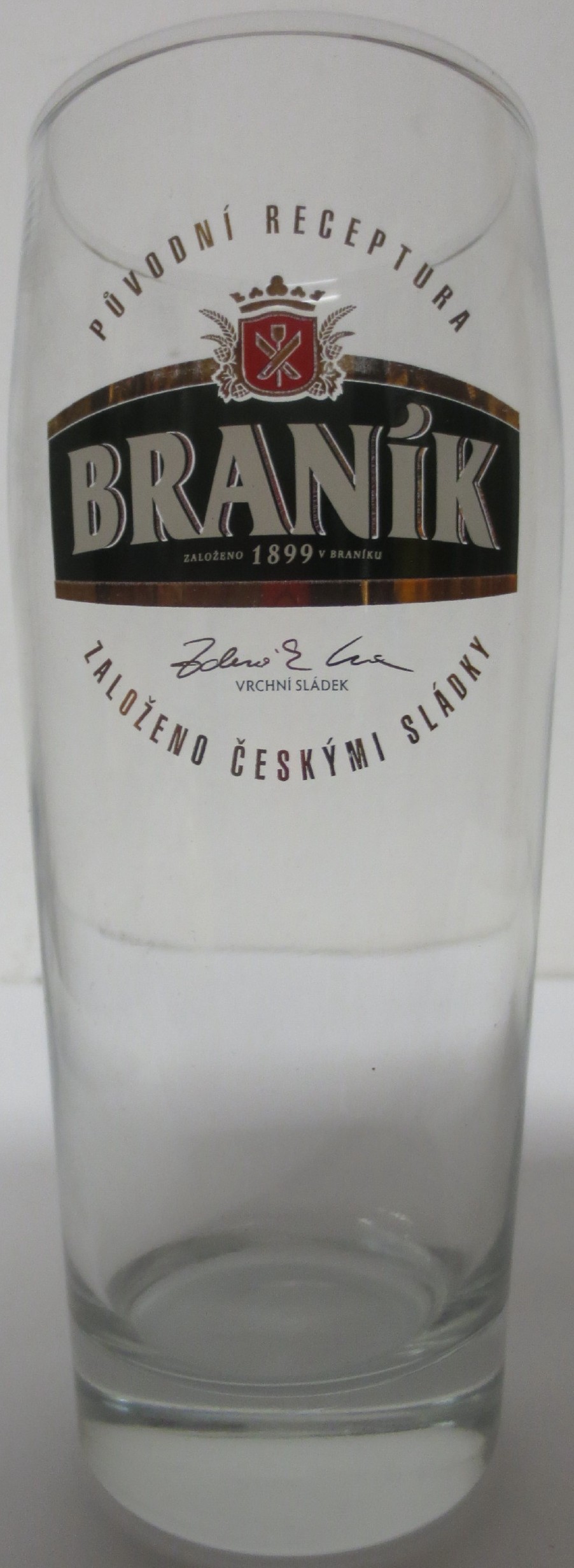 BRANÍK ZALOŽENO 1899 V BRANÍKU (0,5L) Willi č.2 (zlaté písmo)