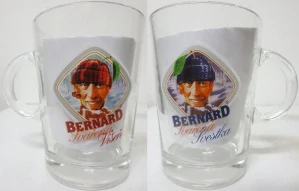 BERNARD svařená švestka + višeň (hrníček)