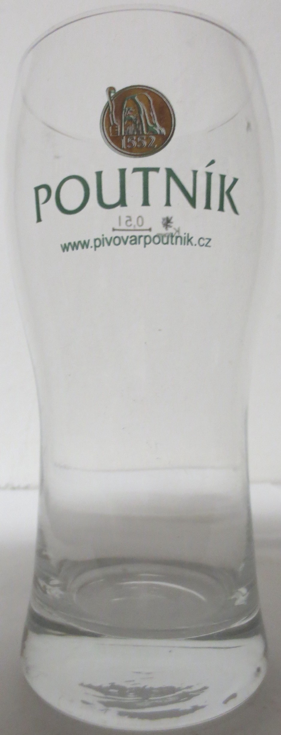 POUTNÍK www.pivovarpoutnik.cz (0,5L) Cadera