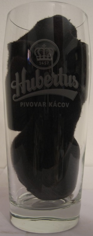 Hubertus PIVOVAR KÁCOV (0,5L) Willi pískovaný