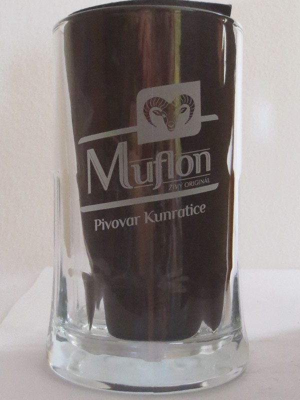 Muflon ŽIVÝ ORIGINÁL Pivovar Kunratice (0,5L) Salzburg nízký