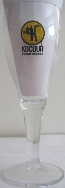 KOCOUR PIVOVAR VARNSDORF ČERNÁ KOČKA (0,5L) stopka