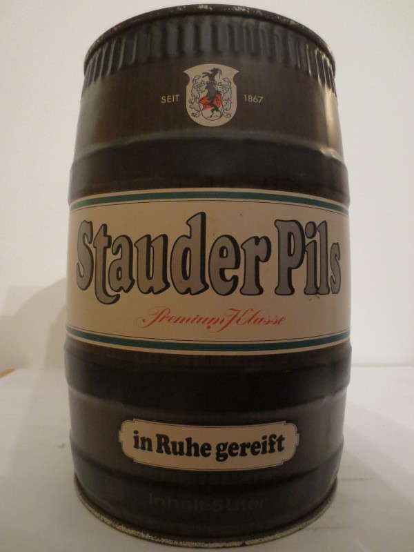 Stauder Pils Premium Klasse in Ruhe gereift 