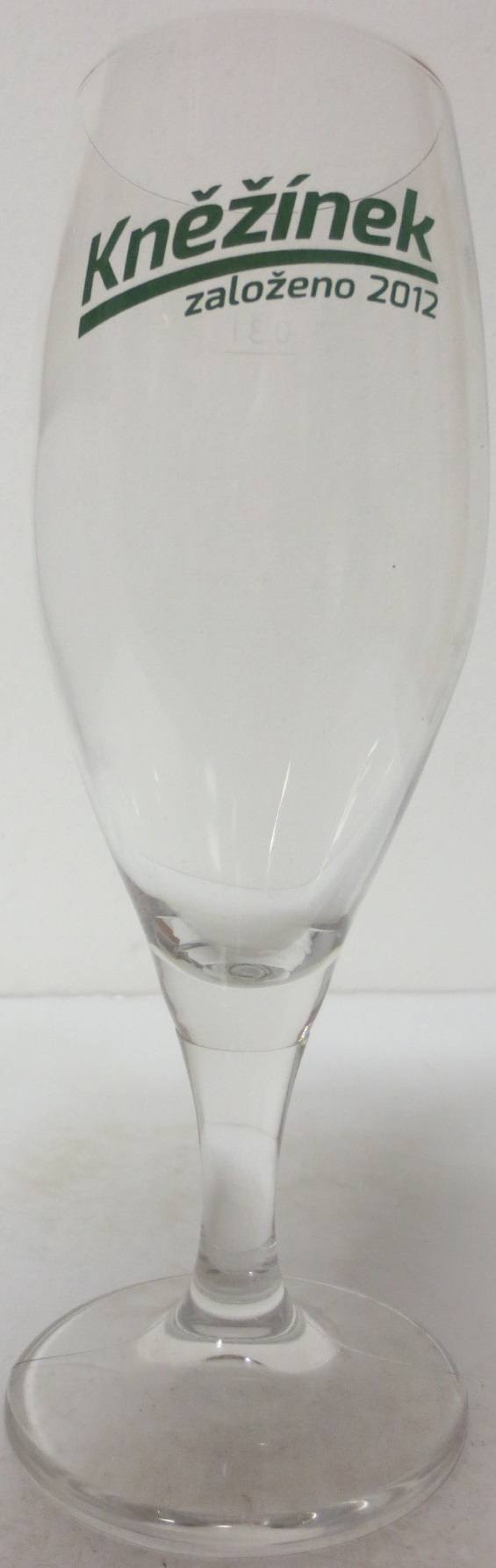 Kněžínek Založeno 2012 (0,3L) stopka