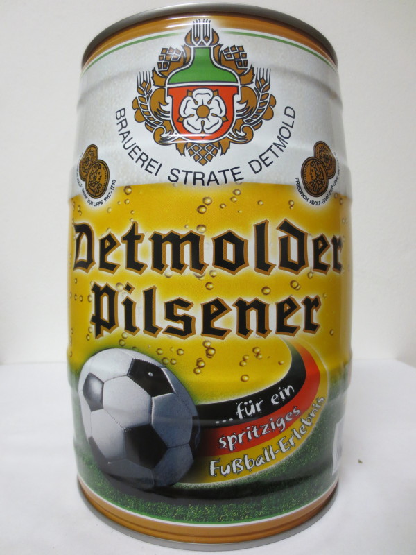 Detmolder Pilsener für ein spritziges Fussball-Erlebnis