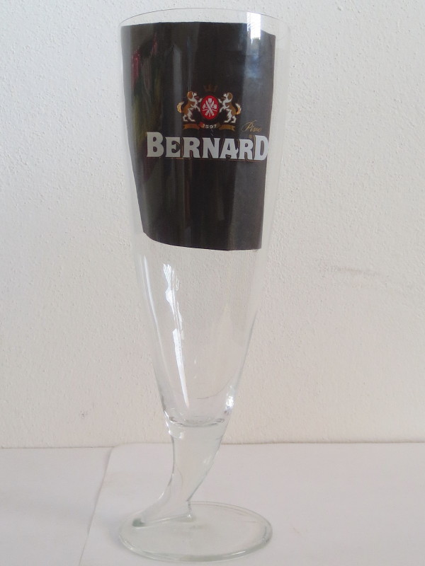 BERNARD (0,5L) stopka 