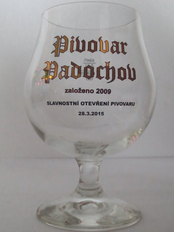 Pivovar Padochov založeno 2009 SLAVNOSTNÍ OTEVŘENÍ PIVOVARU 28.3.2015 (0,3L)