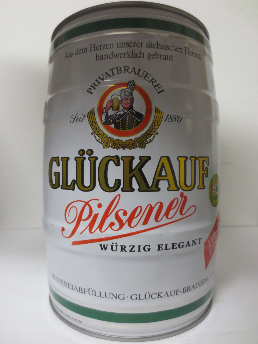 GLÜCKAUF Pilsener WÜRZIG ELEGANT 