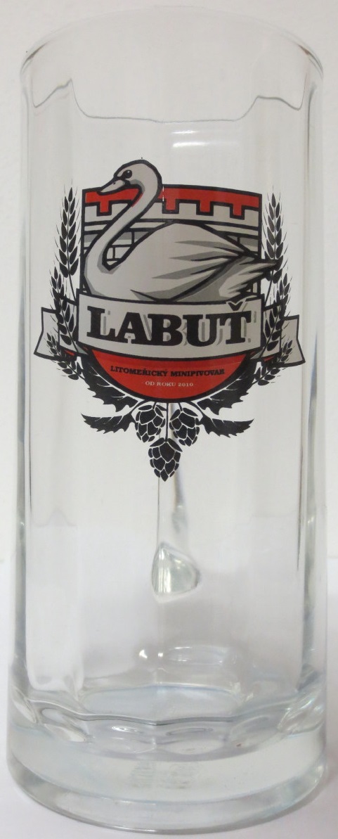 LABUŤ LITOMĚŘICKÝ MINIPIVOVAR OD ROKU 2010 (0,5L)