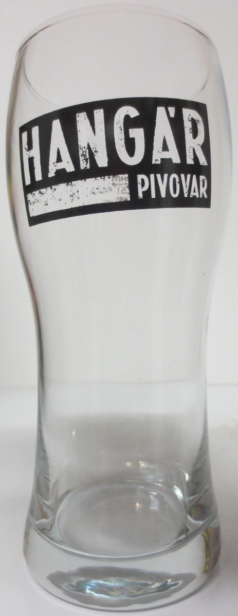 HANGÁR PIVOVAR (0,5L) Cadera