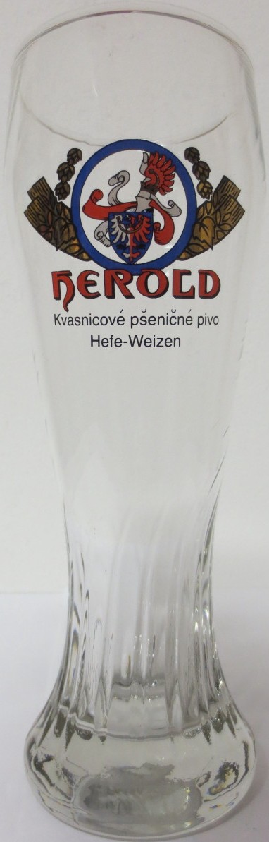 HEROLD Kvasnicové pšeničné pivo Hefe-Weizen (0,5L) Perelsee č.1