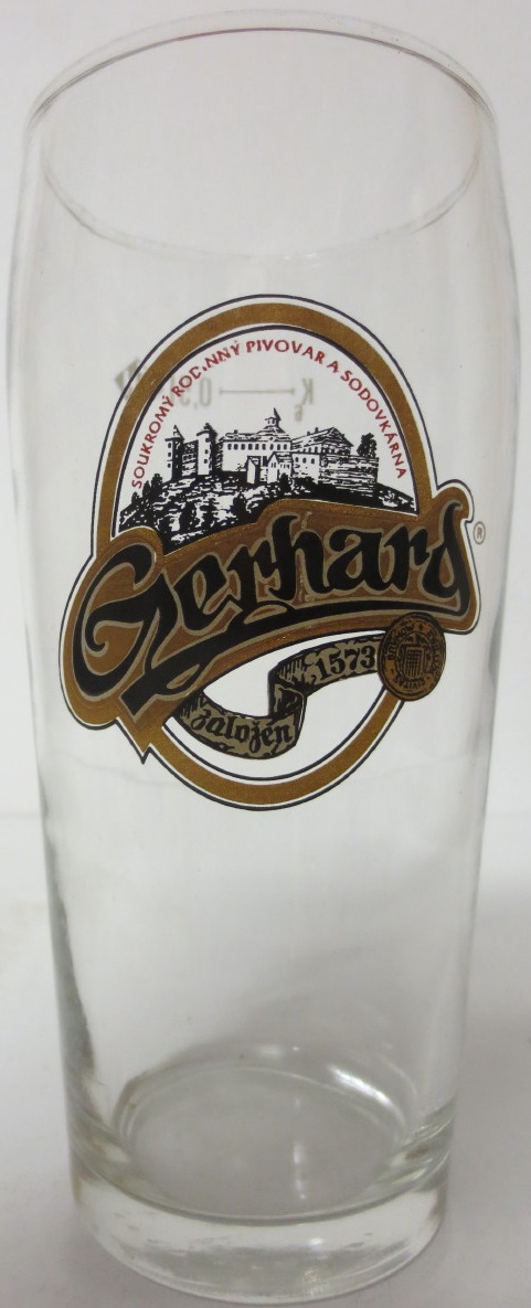 Gerhard (0,5L) průhledné logo s červeným nápisem
