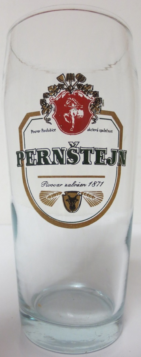 PERNŠTEJN Pivovar založen 1871 (0,5L) Willi (okrový)