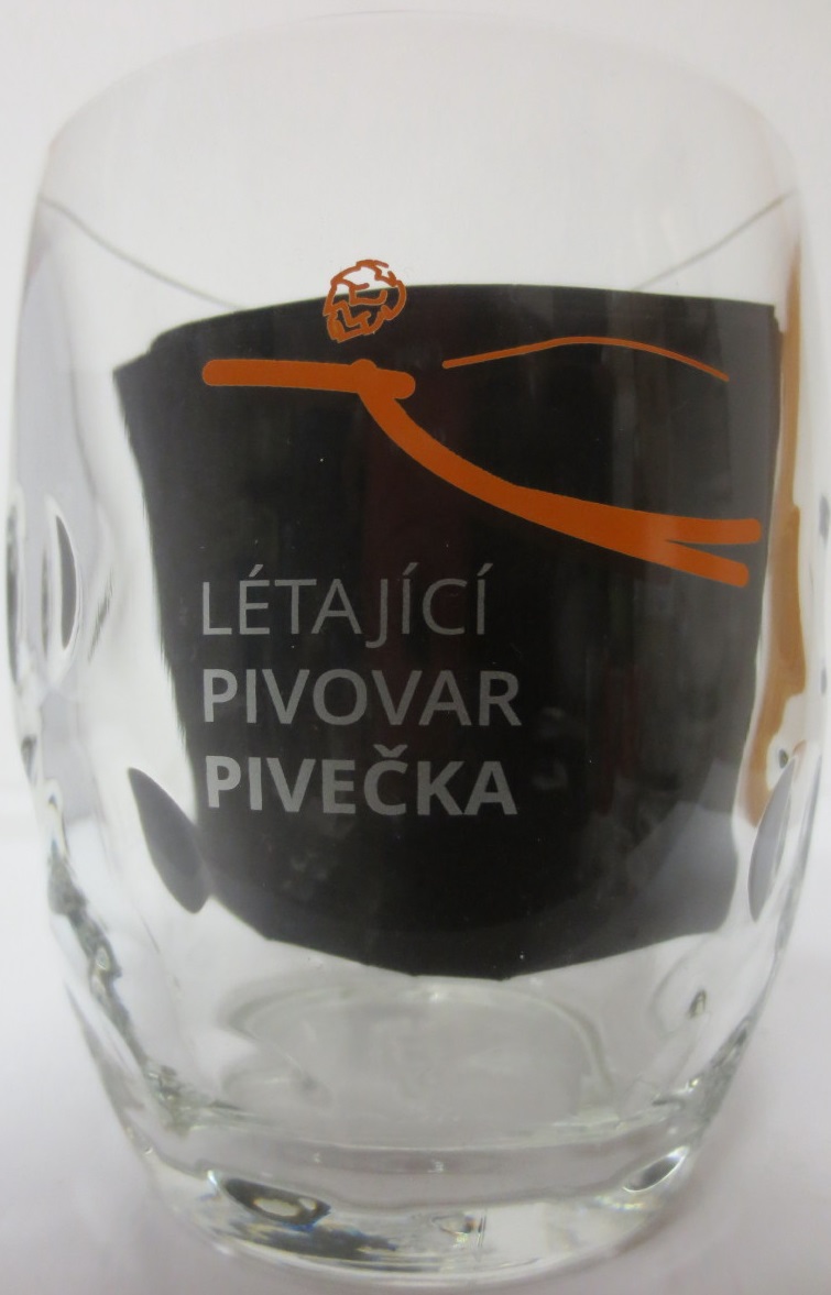 LÉTAJÍCÍ PIVOVAR PIVEČKA (0,5L) Kugel