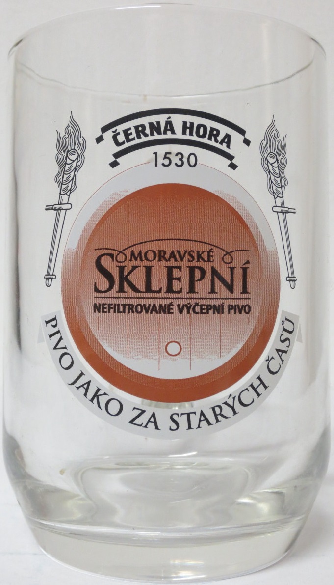 ČERNÁ HORA 1530 MORAVSKÉ SKLEPNÍ NEFILTROVANÉ VÝČEPNÍ PIVO (0,5L) Bohemia