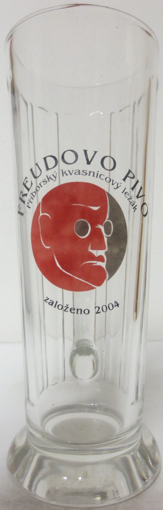 FREUDOVO PIVO Příborský kvasnicový ležák založeno 2004 (0,5L) Habsburk