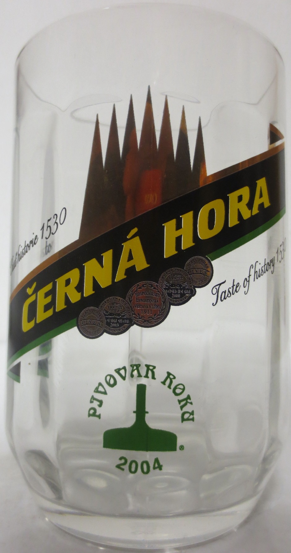 ČERNÁ HORA PIVOVAR ROKU 2004 (0,5L) Praha 