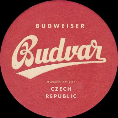 BUDWEISER Budvar OWNED BY THE CZECH REPUBLIC Greetings FROM THE REPUBLIC OF BEER (červený) (PTEX-K-ab) 