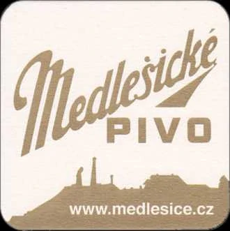 Medlešické PIVO www.medlesice.cz WANTED SPORT & SERVIS (bílo-zelený) (PTMP-Č-a) 
