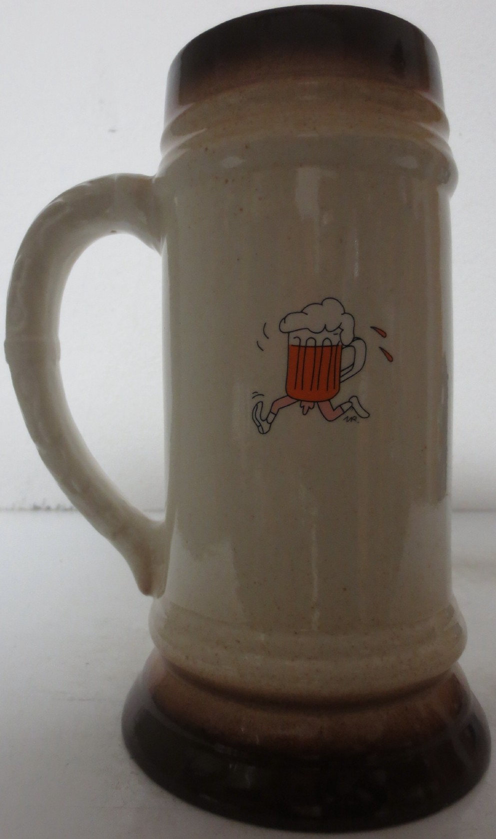 PIVRNEC VEJLEŤÁK (1L) Keramický korbel 