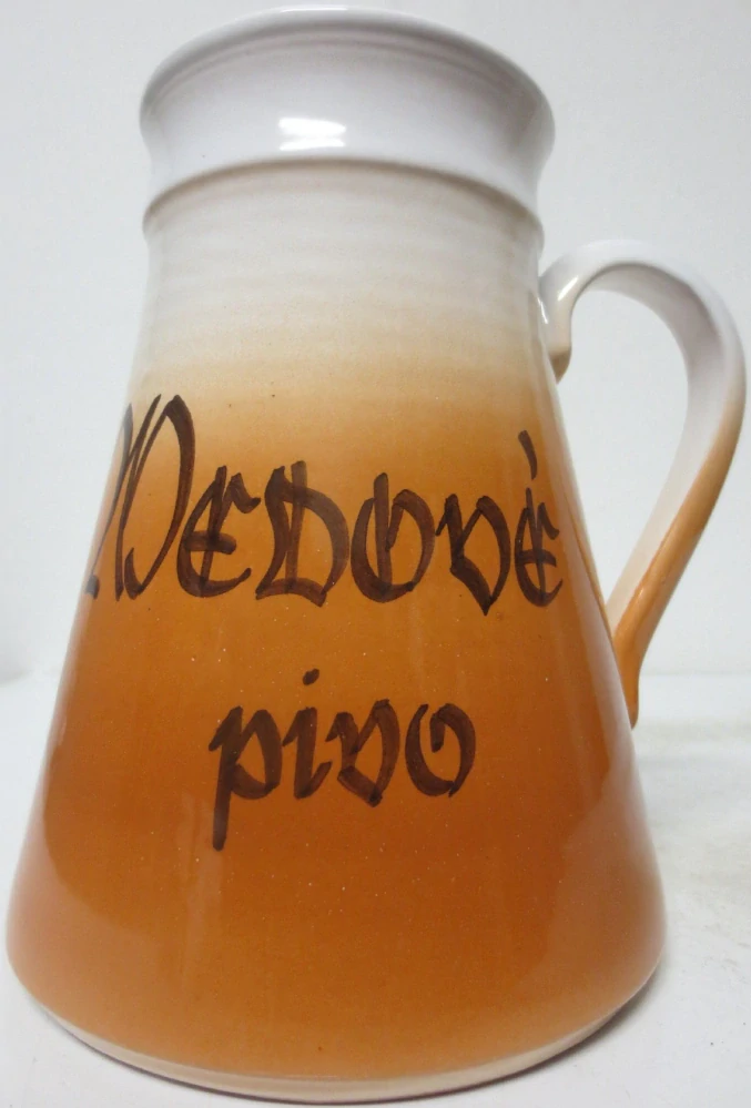 KVASAR MEDOVÉ pivo (0,5L) keramický korbel 