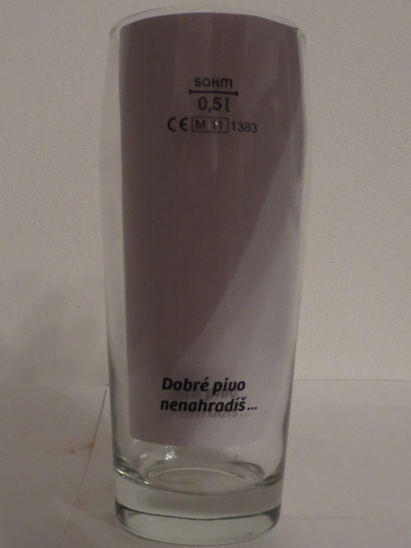 Hubertus PIVOVAR KÁCOV Dobré pivo nenahradíš... (0,5L) Willi