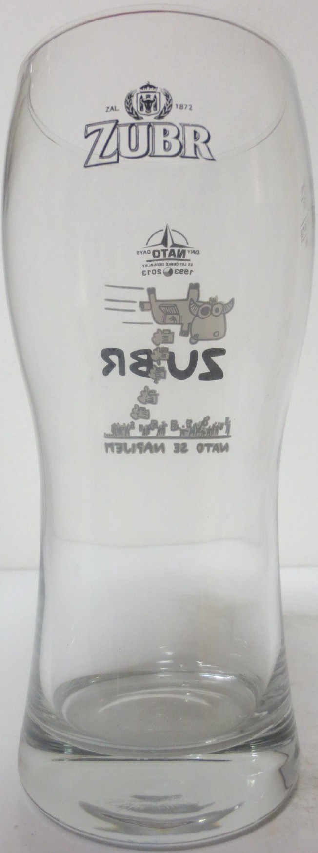 ZUBR NATO SE NAPIJEM 1993-2013 (0,5L) Cadera