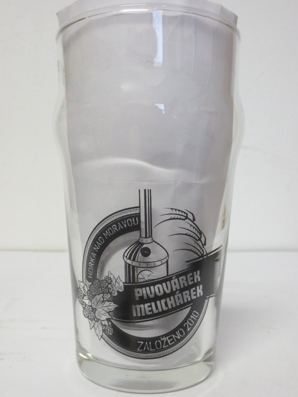 PIVOVÁREK MELICHÁREK HORKA NAD MORAVOU ZALOŽENO 2010 (0,5L) Pasabahce 