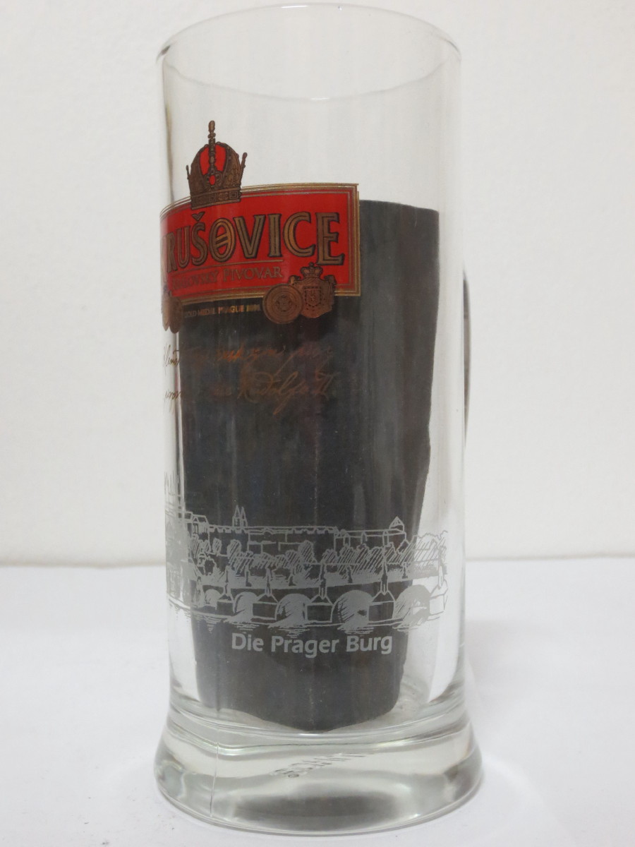 KRUŠOVICE KRÁLOVSKÝ PIVOVAR Die Prager Burg (0,3L) Donau
