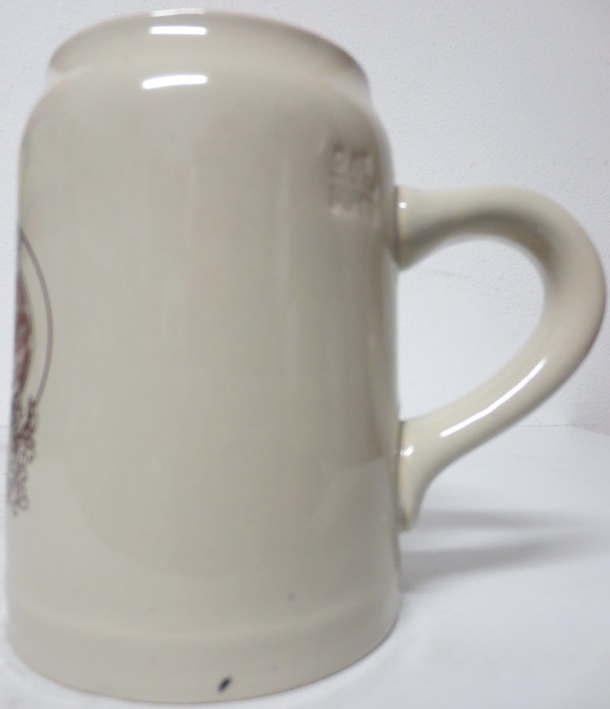 PIVOVAR PARDUBICE ZALOŽENO ROKU 1881 (0,5L) keramický korbel