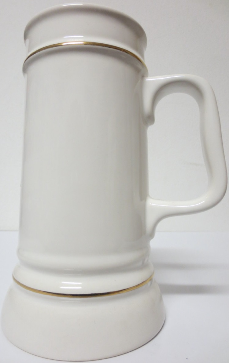 TRUBAČ (0,5L) keramický korbel