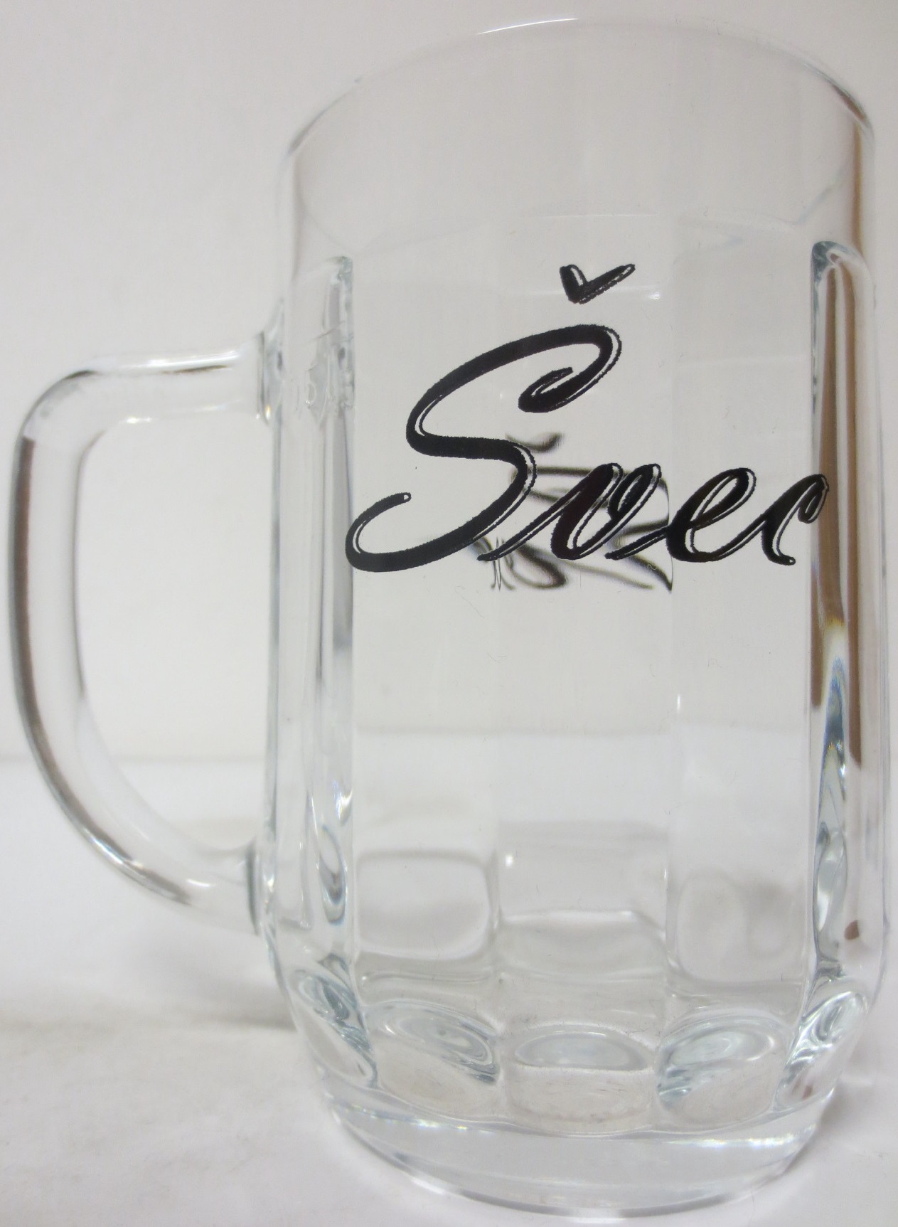 Švec (0,5L) Praha (logo ze dvou stran)