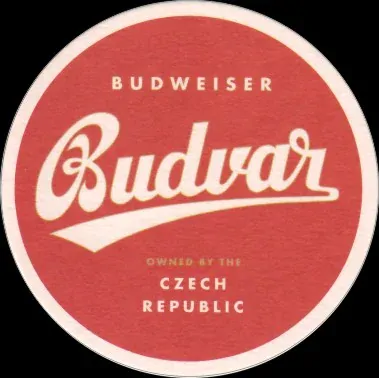 BUDWEISER Budvar OWNED BY THE CZECH REPUBLIC Greetings FROM THE REPUBLIC OF BEER (bílý) (PTEX-K-ab) 