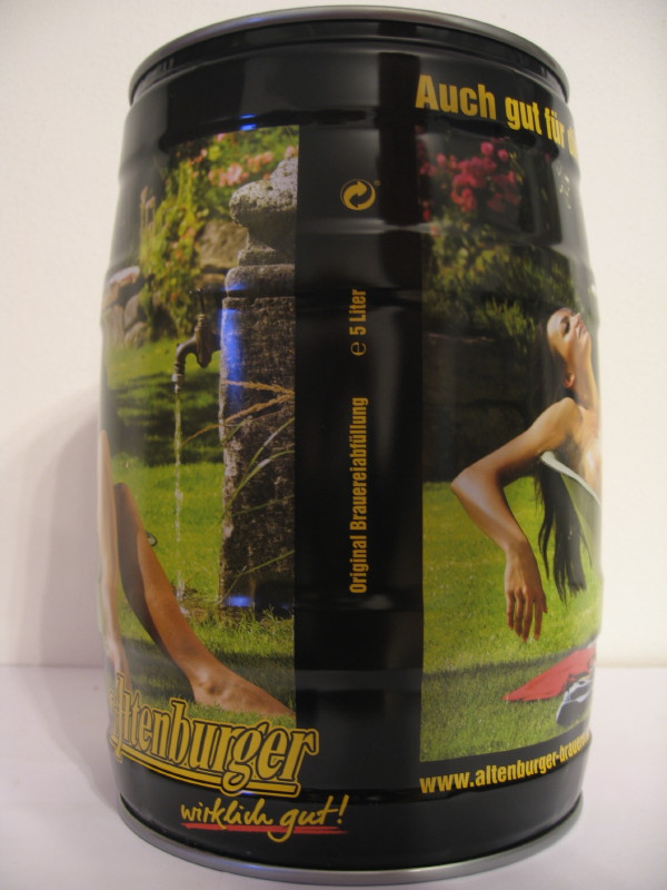 Altenburger girl in douche