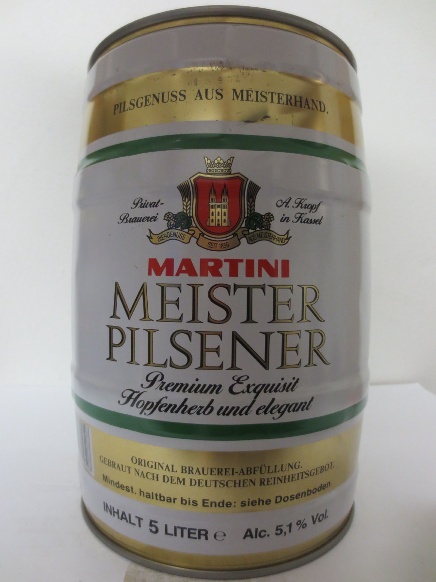 MARTINI MEISTER PILSENER Premium Exquisit Hopfenherb und elegant 