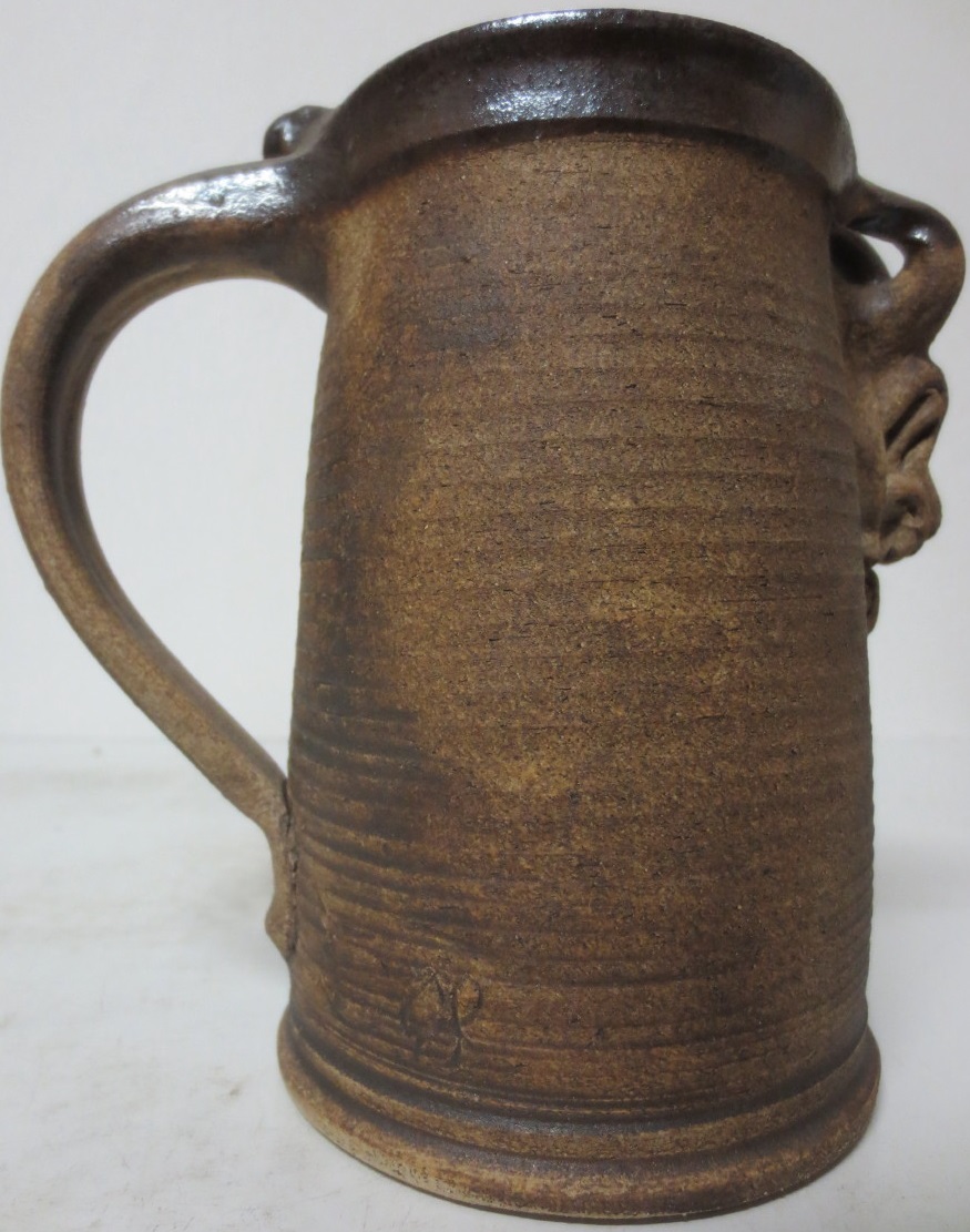 Keramický korbel s kozlem (0,5L)