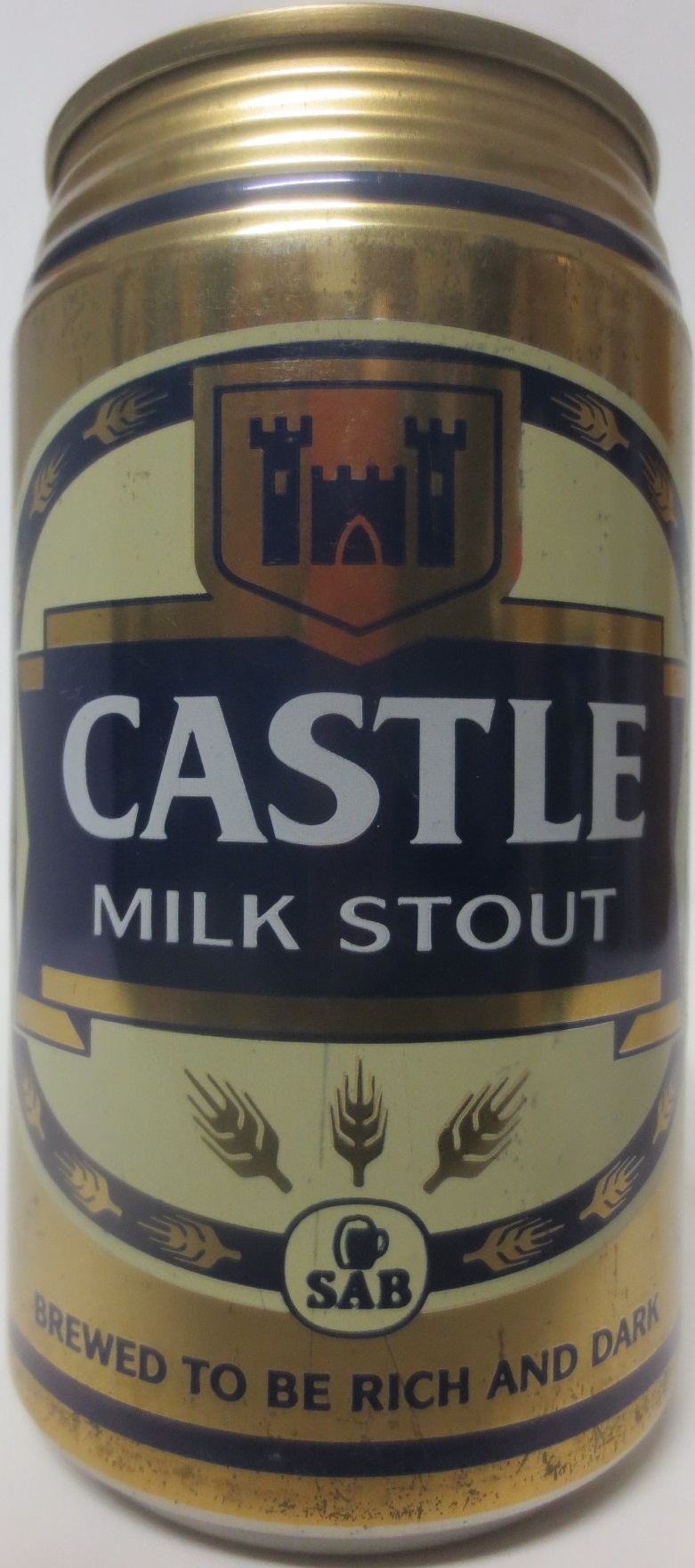 CASTLE MILK STOUT from SWAZILAND (35cl) (B/O) 