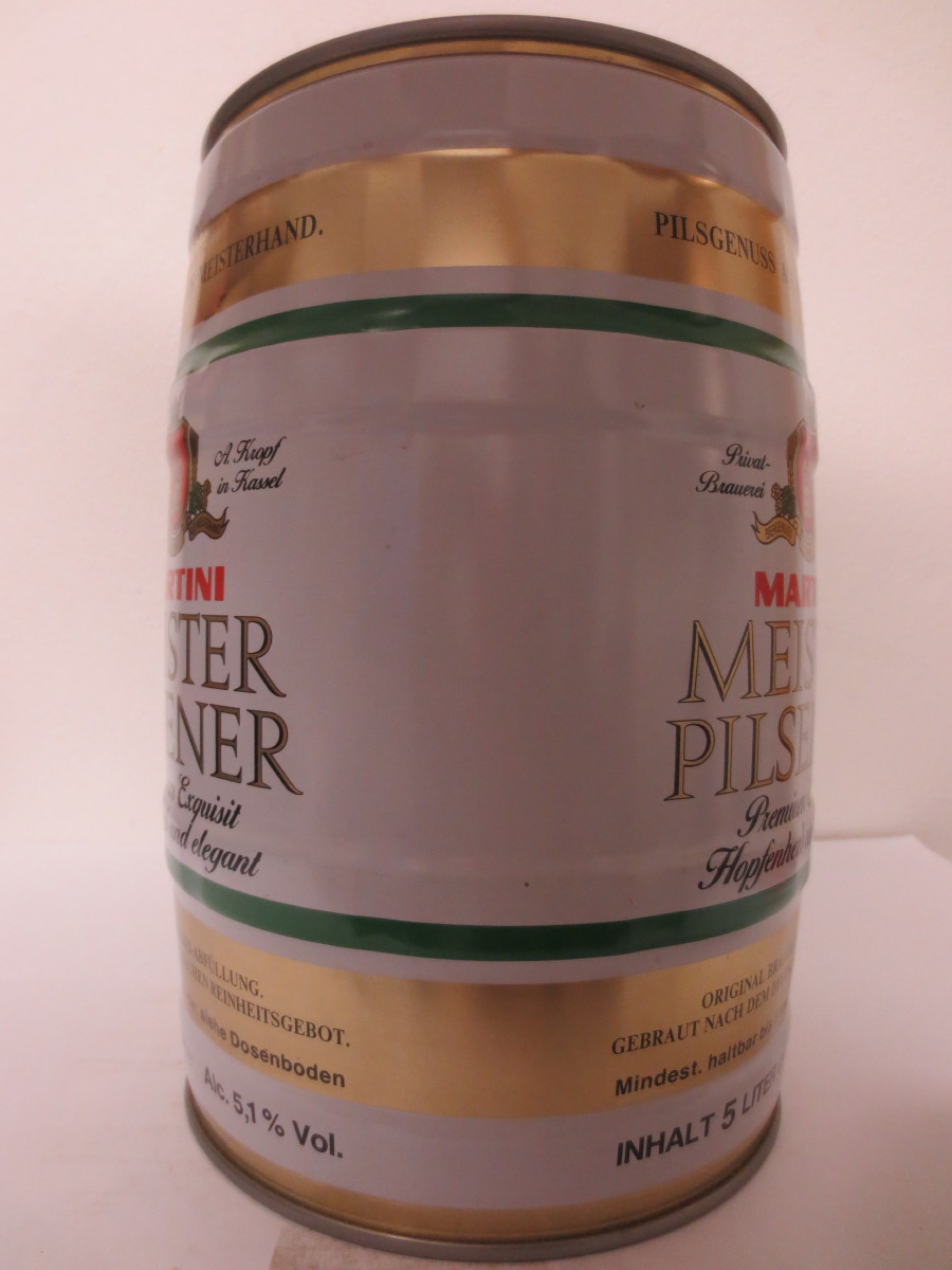 MARTINI MEISTER PILSENER Premium Exquisit Hopfenherb und elegant 