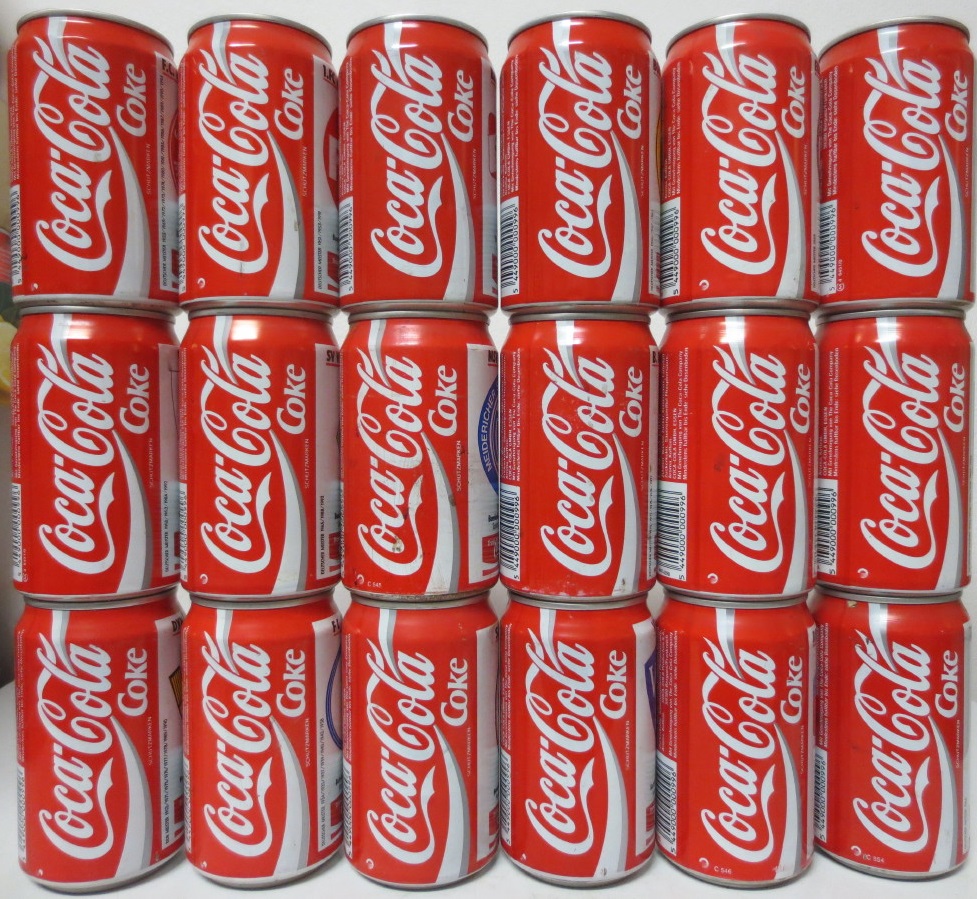 Coca Cola BUNDESLIGA set from GERMANY (18 cans) (33cl) (T/O)
