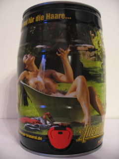 Altenburger girl in douche