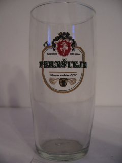 PERNŠTEJN Pivovar založen 1871 (0,3L) Willi