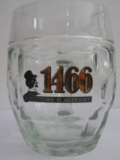 1466 MINIPIVOVAR U MEDVÍDKŮ (0,5L) Tübinger